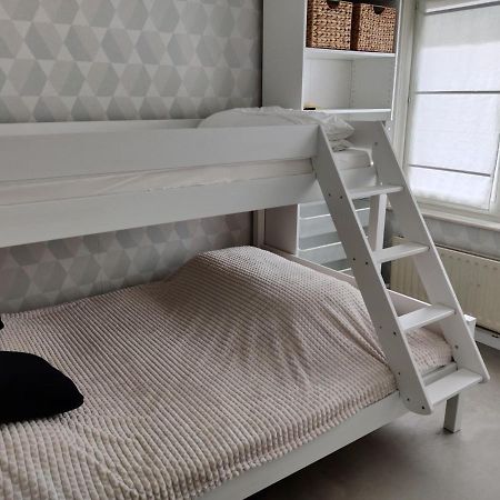 Chez Lola A Groenendijk Экстерьер фото